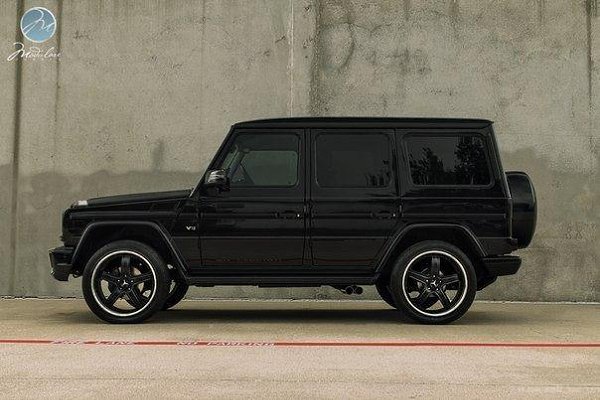 Mercedes-Benz G550. - 8