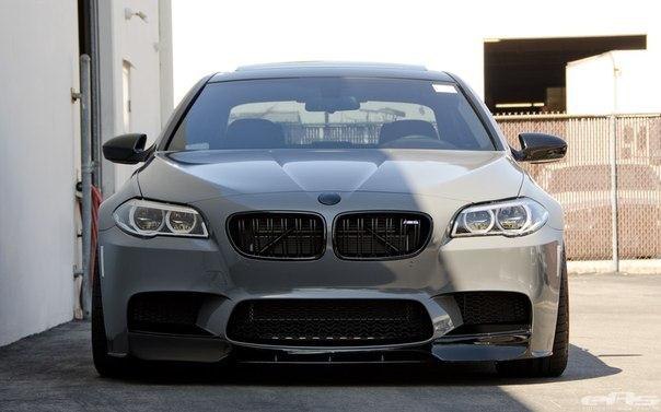 BMW F10 M5 - 2