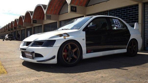 Mitsubishi Lancer Evolution VIII