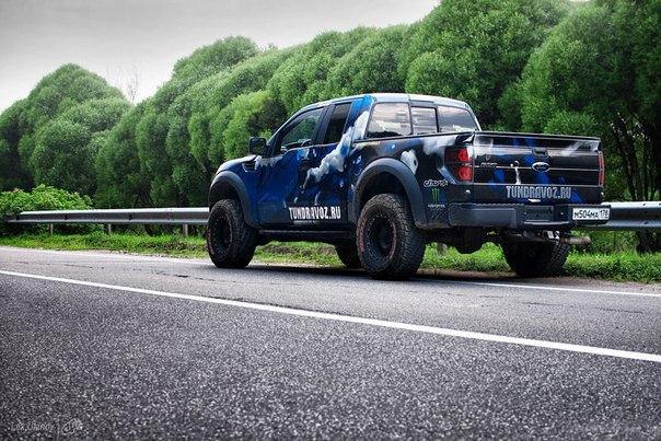 Ford F-150 Raptor - 5
