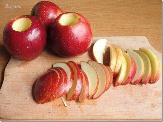 Рисовая бабка с яблоками. Все продукты простые и доступные: 1 л молока; 1 стакан риса; яблоки; ... - 4