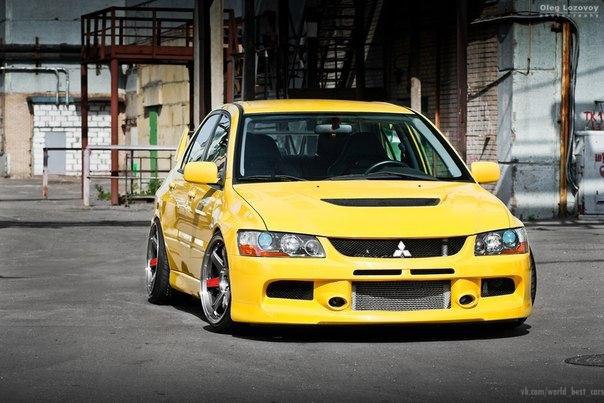 Mitsubishi Lancer Evolution IX. - 2
