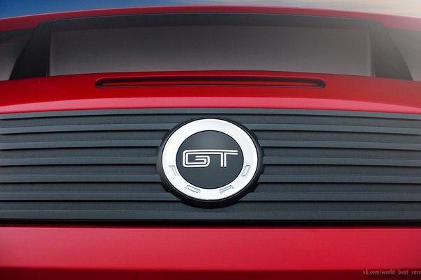 Ford Mustang Boss 302 5.0 - 7