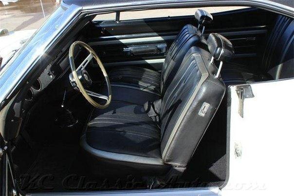 1970 Plymouth Super Bird 440 Six Pack 4 Speed - 5