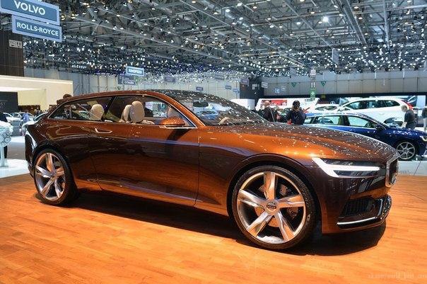 2014 Volvo Concept Estate - 4