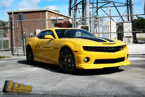 Chevrolet Camaro SS on HRE Wheels