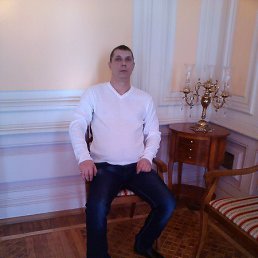 ANATOLIY, 45,  