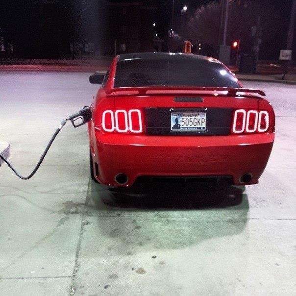 Ford Mustang - 8