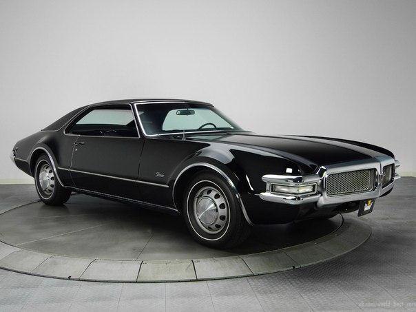 Oldsmobile Toronado '68.: V8 7457  Rocket 455: 375 .. : 691 ...