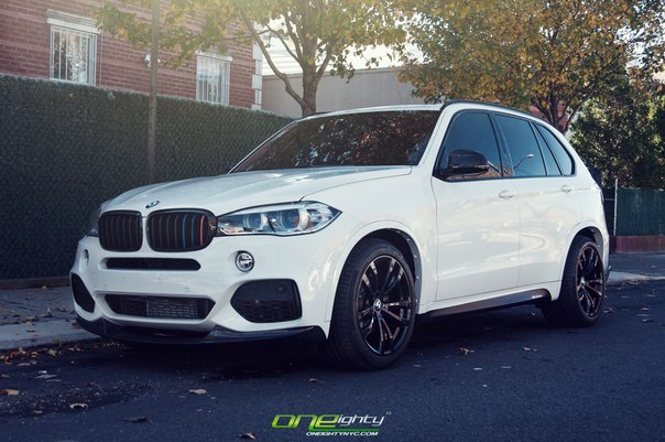BMW X5 (F15) M Performance Accessories.