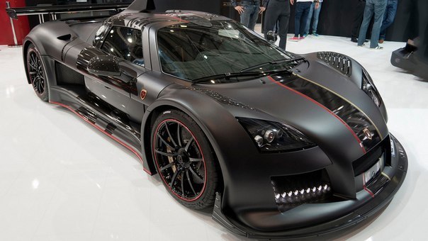 Gumpert Apollo