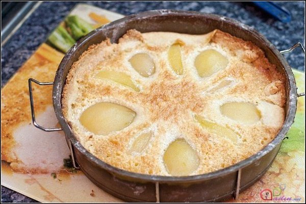 Грушевый торт с миндальным кремом (Французский грушевый торт).Для теста:Мука - 6 ст.л.Сахар - 2 ... - 9