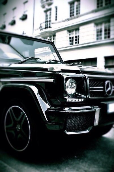 Mercedes-Benz G-