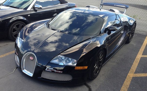 Bugatti Veyron Cutom Rides - 2