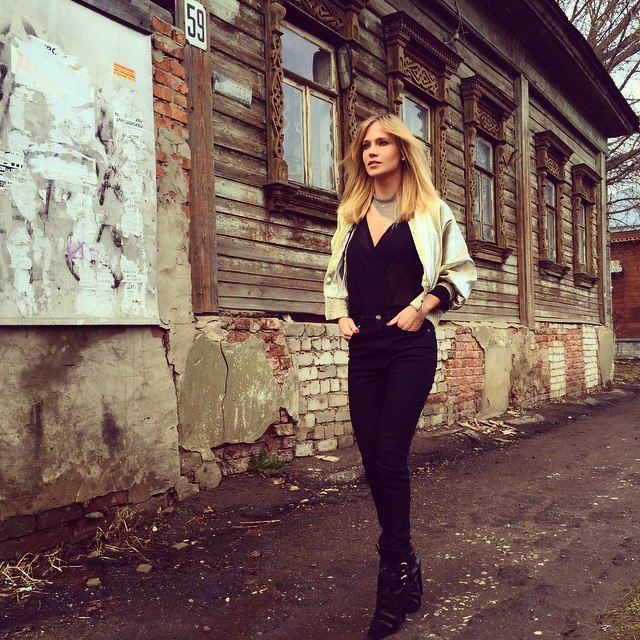 Street Style in Kostroma. Going to my concert at Miss Russkoe Radio