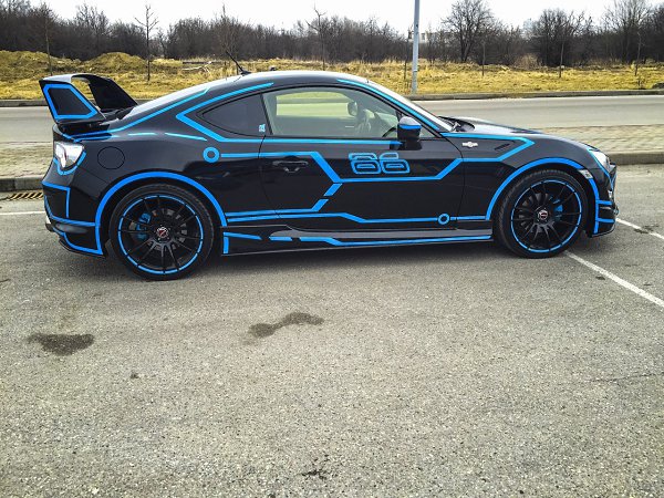 Toyota GT86   TRON ( ). - 8