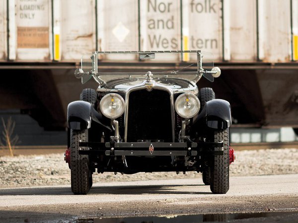 Stutz Vertical Eight Custom Black Hawk Two-Passenger Speedster by Robbins 1927 - 3