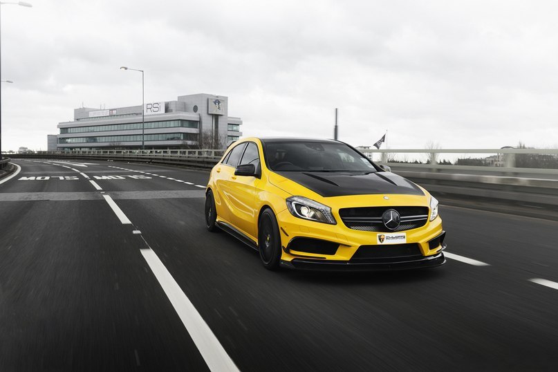 Mercedes-Benz A45 AMG. - 2