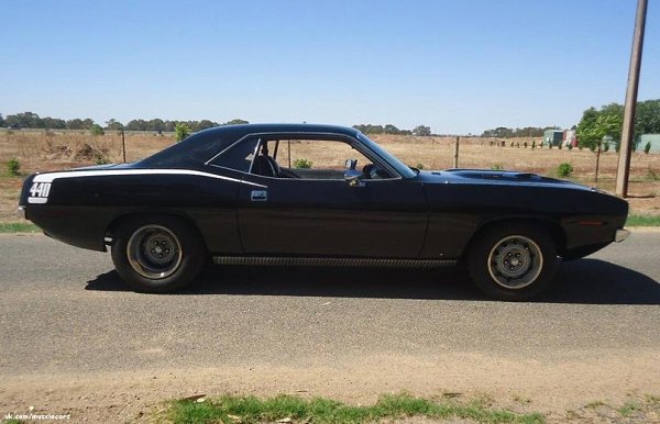 1970 Plymouth 'Cuda - 2