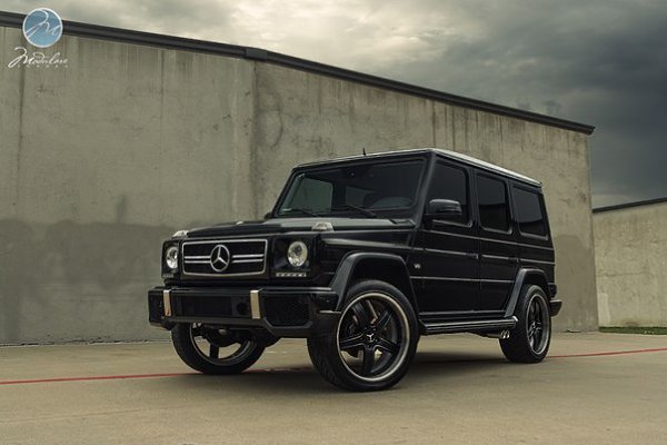 Mercedes-Benz G550. - 5