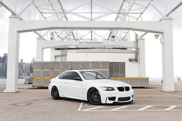 BMW 335i E92. - 6