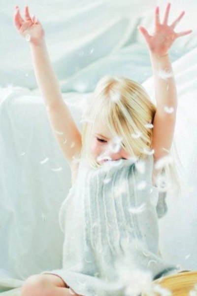 Радуйся маленьким радостям. Когда-нибудь ты посмотришь назад и поймешь, что это и были настоящие ... - 3