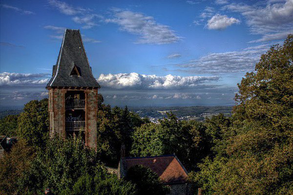   (Frankenstein Castle)       ,   ... - 3