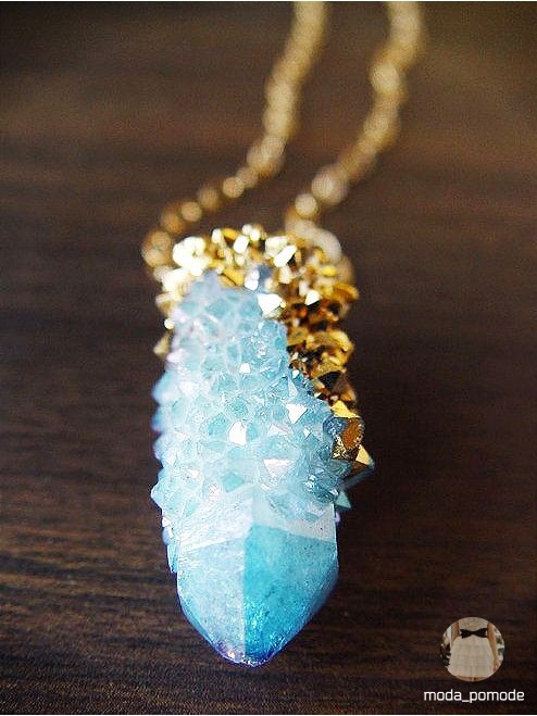    - 4  2015  18:05 - 5