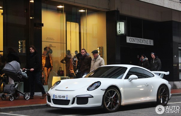 Porsche 911 GT3 (991).   B6 Atmo (3799 )  475 ..  8250 / ... - 5