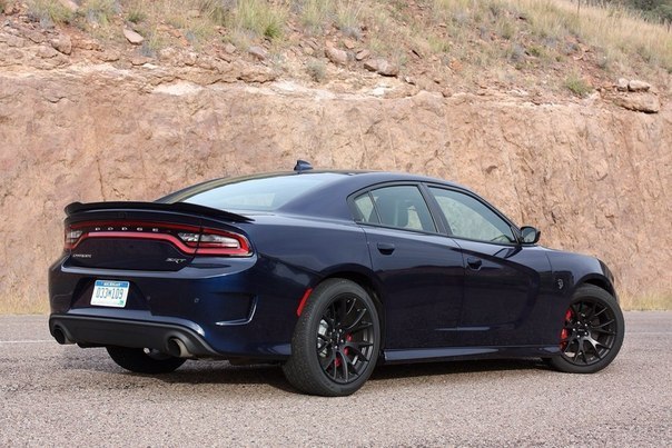 Charger SRT Hellcat - 4