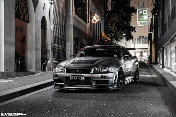 Nissan Skyline GT-R V-Spec II Nur. - 2