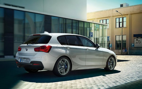  BMW 1  F20  . - 2