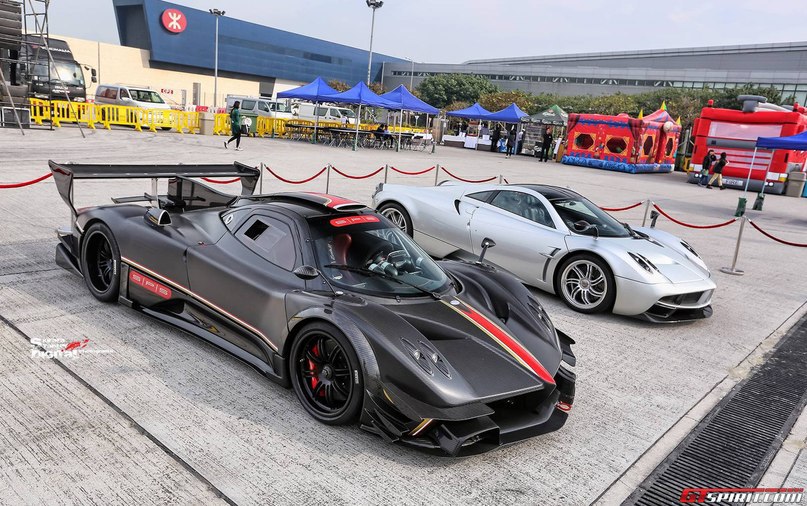 Pagani Zonda R Revolucion & Huayra