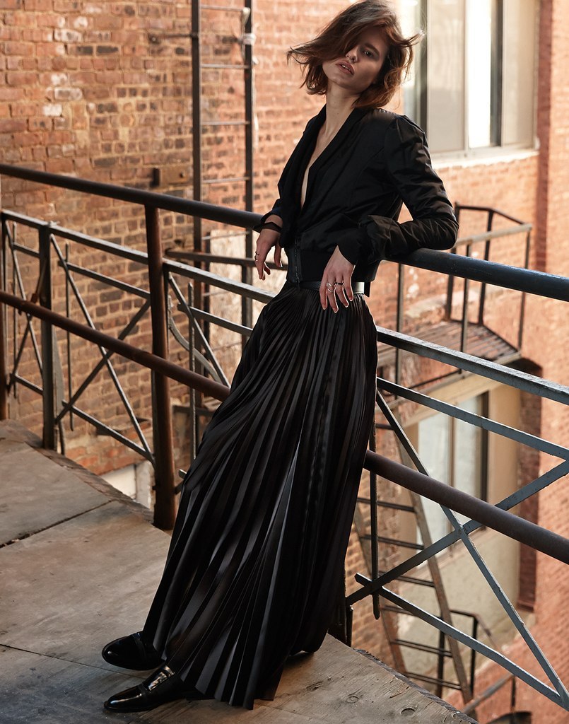 By Manolo Campion For Neue Journal - 3
