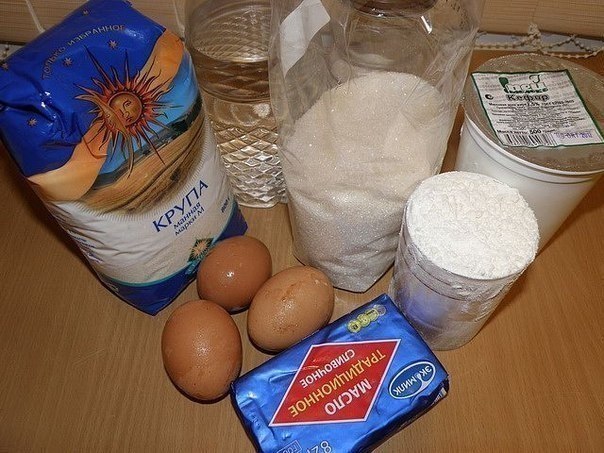 Манник.Это очень простой и вкусный пирог, который фактически готовится из подручных продуктов. На ... - 2