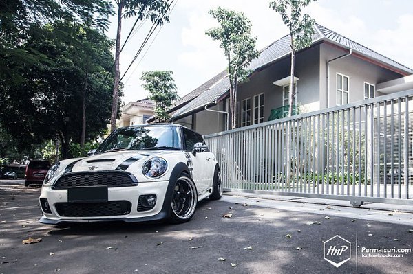 Mini Cooper S.