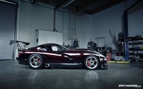 1997 Dodge Viper, 2000 HP.