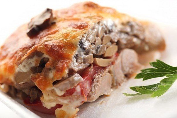 Мясо по-купечески с грибами.Вкуснятина необыкновенная!)))Продукты:- Свинина (карбонат) - 4 кусочка,- ...