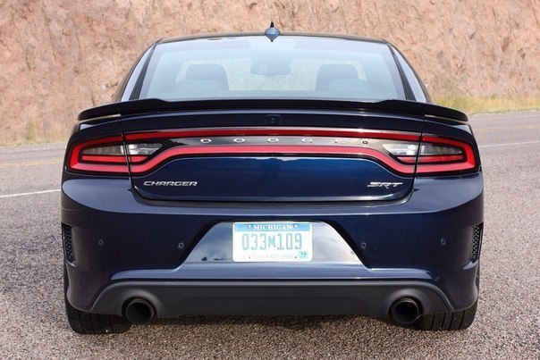 Charger SRT Hellcat - 6