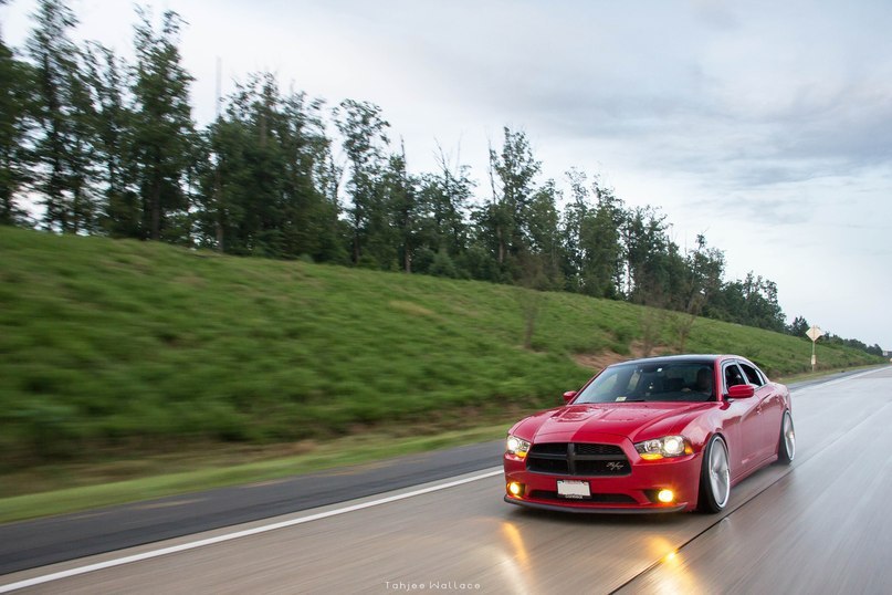 Dodge Charger R/T. - 8