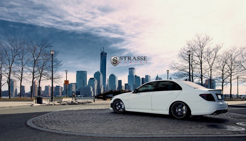 Mercedes-Benz C 63 AMG. - 2