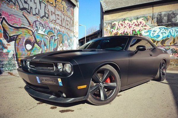 Challenger SRT8 - 7