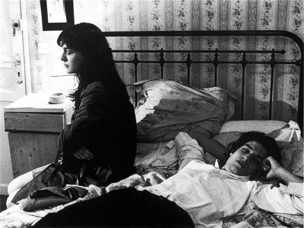 Как бессмысленны мои сны, Так бессмысленны наши встречи. Мы друг другу ведь не нужны, но вдвоём ...
