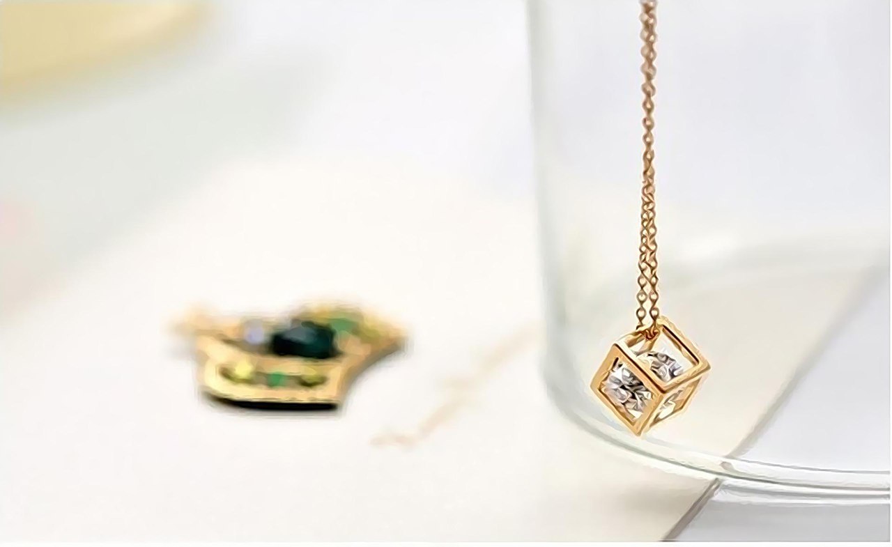   Crustal.    ,      ...
