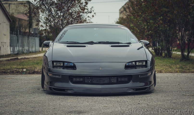 Chevrolet Camaro.