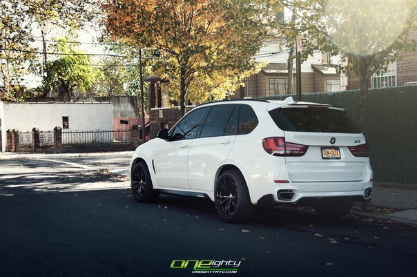 BMW X5 (F15) M Performance Accessories. - 4
