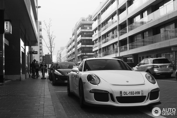 Porsche 911 GT3 (991).   B6 Atmo (3799 )  475 ..  8250 / ... - 4