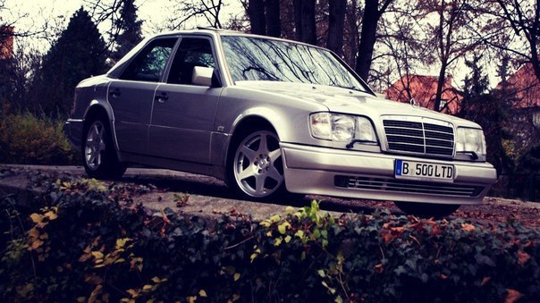 Mercedes-Benz W124 E 500 Limited/1994.  500 .