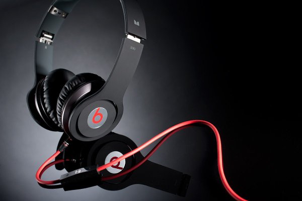  Beats by Dr.Dre Solo HD         50%.   ... - 3