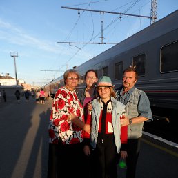 ��� 3 ��������� ( ������, ����� � ����).